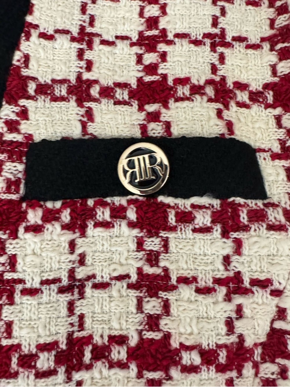 River Island Red & White Bouclé Oversized Cardigan. 4/6 - Picture 8 of 10